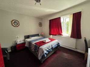 1 bedroom, Internet, bed sheets