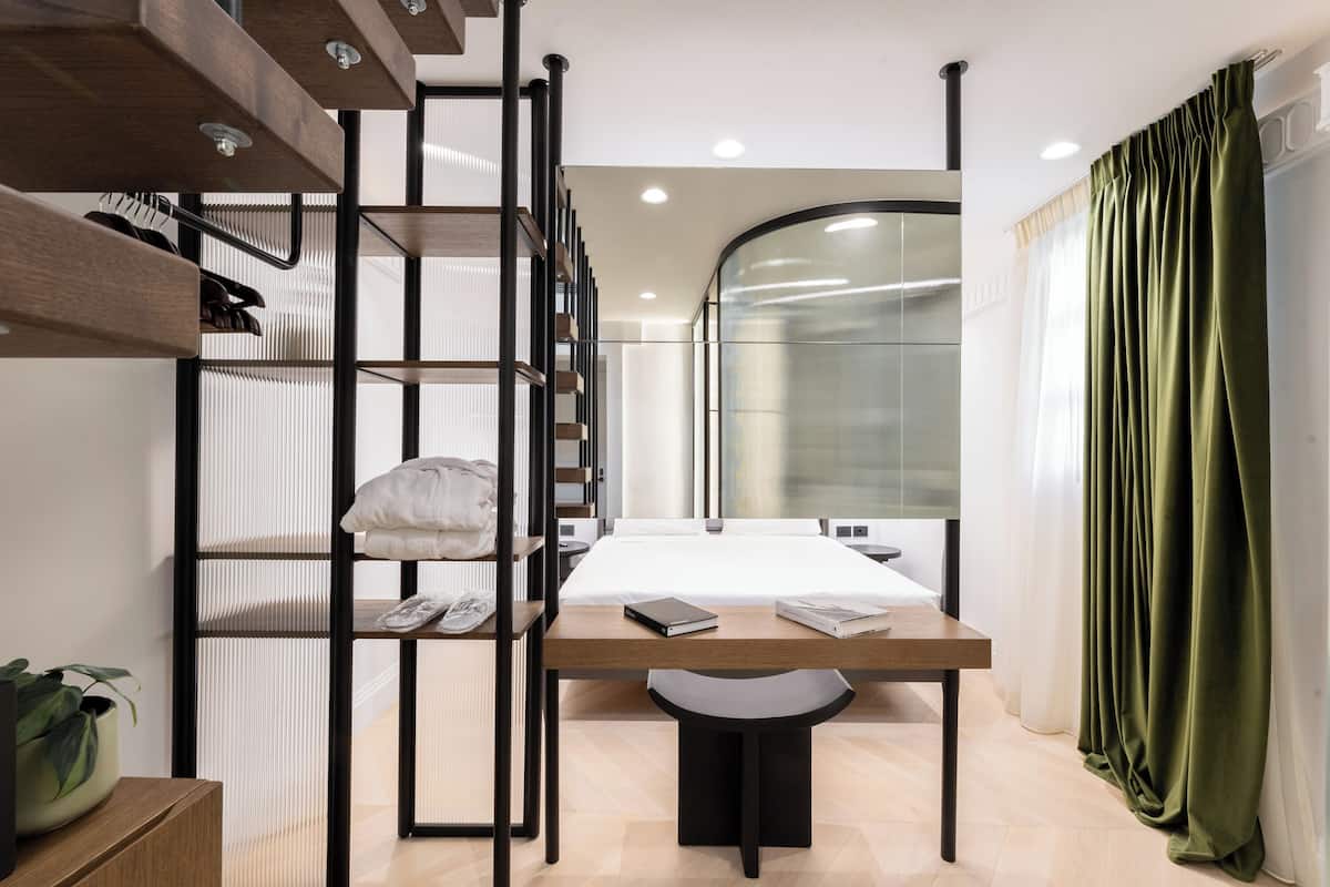 Deluxe suite | 1 slaapkamer, een bureau, gratis wifi, beddengoed
