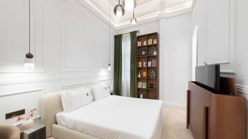 Suite Classique, vue ville | 1 chambre, bureau, Wi-Fi gratuit, draps fournis