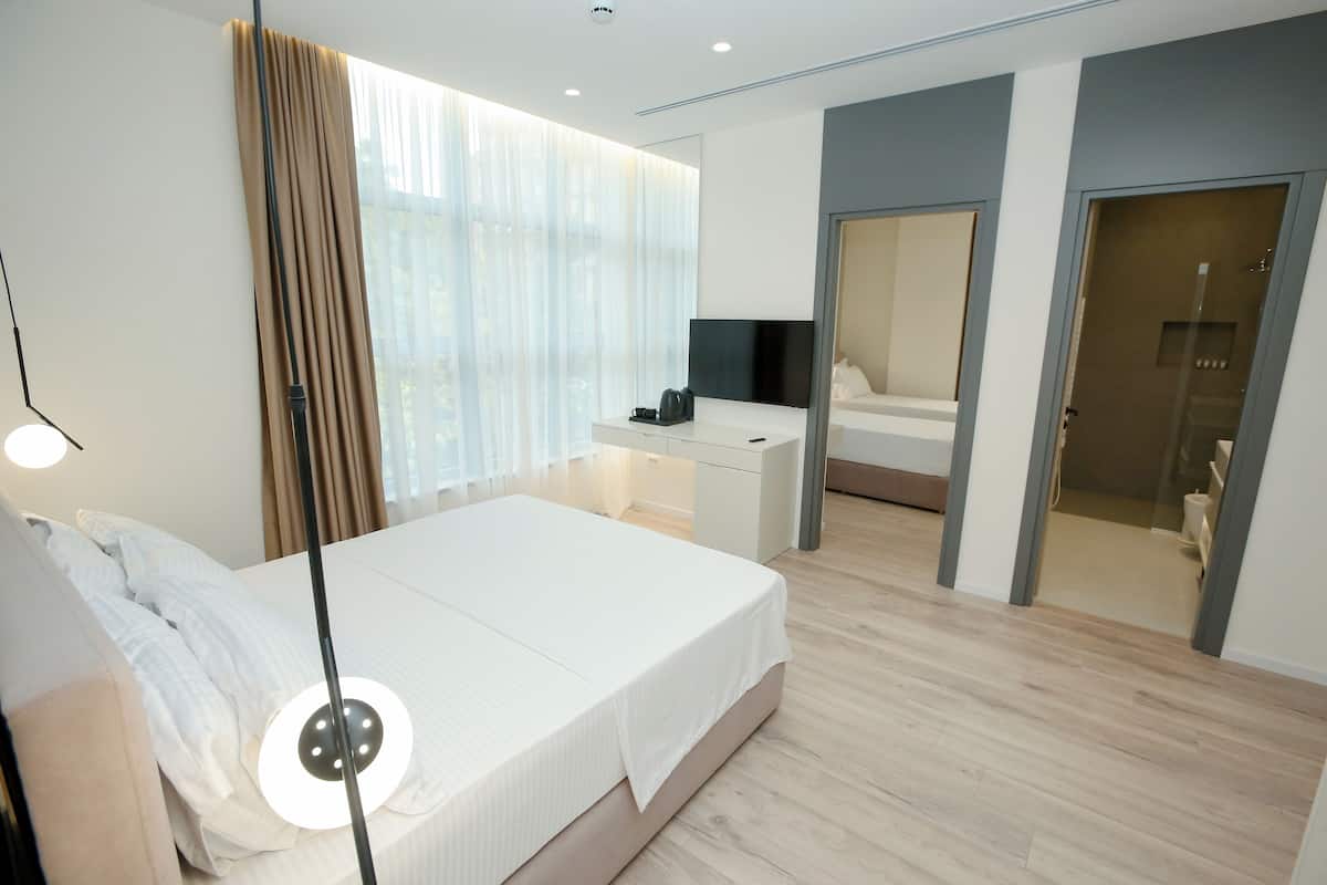 Luxury Duplex, 2 Bedrooms | 2 bedrooms, premium bedding, down comforters, memory foam beds