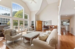 リビング エリア