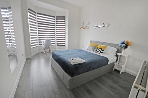 Comfortable Norton Road