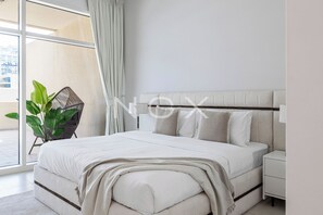 1 bedroom, free WiFi - 1BR with Study City View Bay Square B7 (Dubai)
