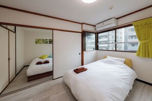 A (3-person Accomodation), Non Smoking | Living area