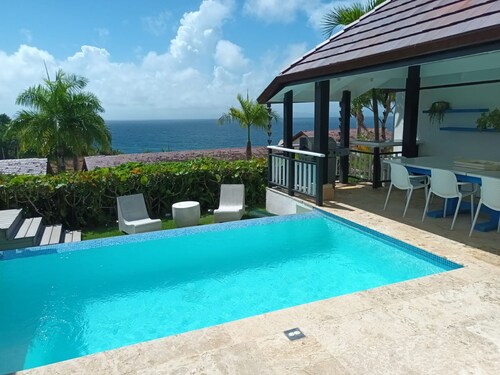 Ocean View Villa 3 BR 8 Guests Pto Bahia