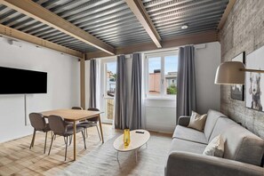 Apartment, 2 Schlafzimmer | Wohnbereich