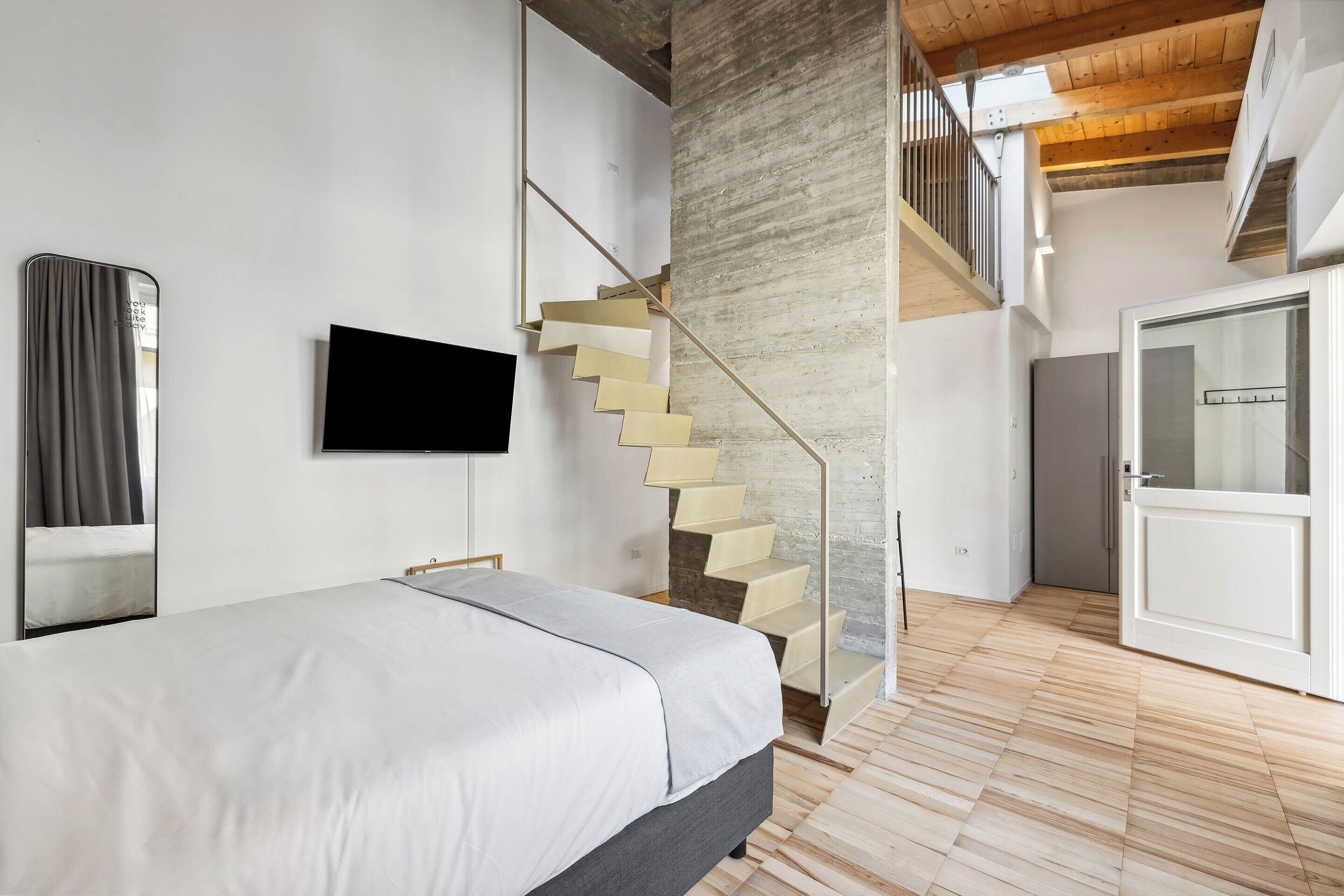 Studio | Individually decorated, individually furnished, desk, laptop workspace