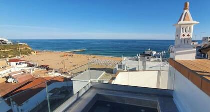 Casa Madura, Idéalement Localisé Dans la Vielle Ville, Offre une Superbe vue mer