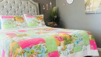 1 bedroom, in-room safe, desk, free WiFi