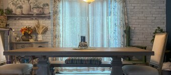 Tranquil Waterfront Home for a perfect retreat in the Heart of Leland.