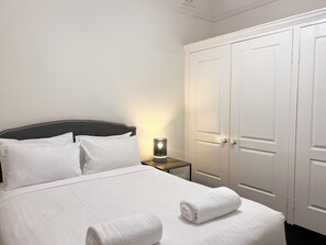 3 Schlafzimmer, Bügeleisen/Bügelbrett, kostenloses WLAN, Bettwäsche