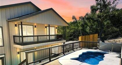 3-bedroom home in the hills of Canyon Lake