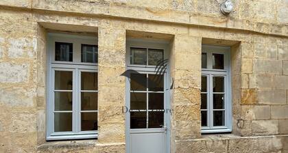 Courtyard apartment in the heart of the city