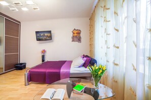 1 chambre, fer et planche à repasser, Wi-Fi, draps fournis
