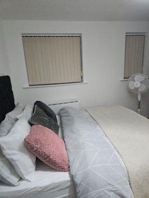 Rumah | 1 kamar tidur, Wi-Fi gratis, dan seprai linen