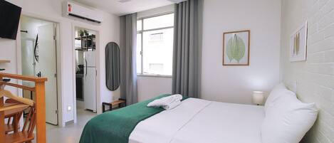 1 chambre, fer et planche à repasser, Wi-Fi, draps fournis