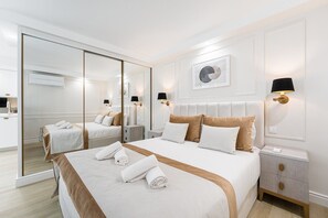 Strykejern/-brett, internettilgang og sengetøy