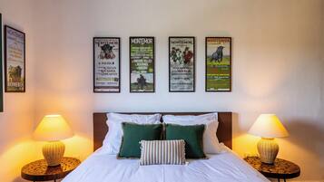 7 bedrooms, iron/ironing board, WiFi, bed sheets