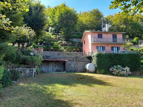 VACATION HOME LE TERRAZZE - STRUCTURE IN THE MOUNTAINS, WELCOMES PETS