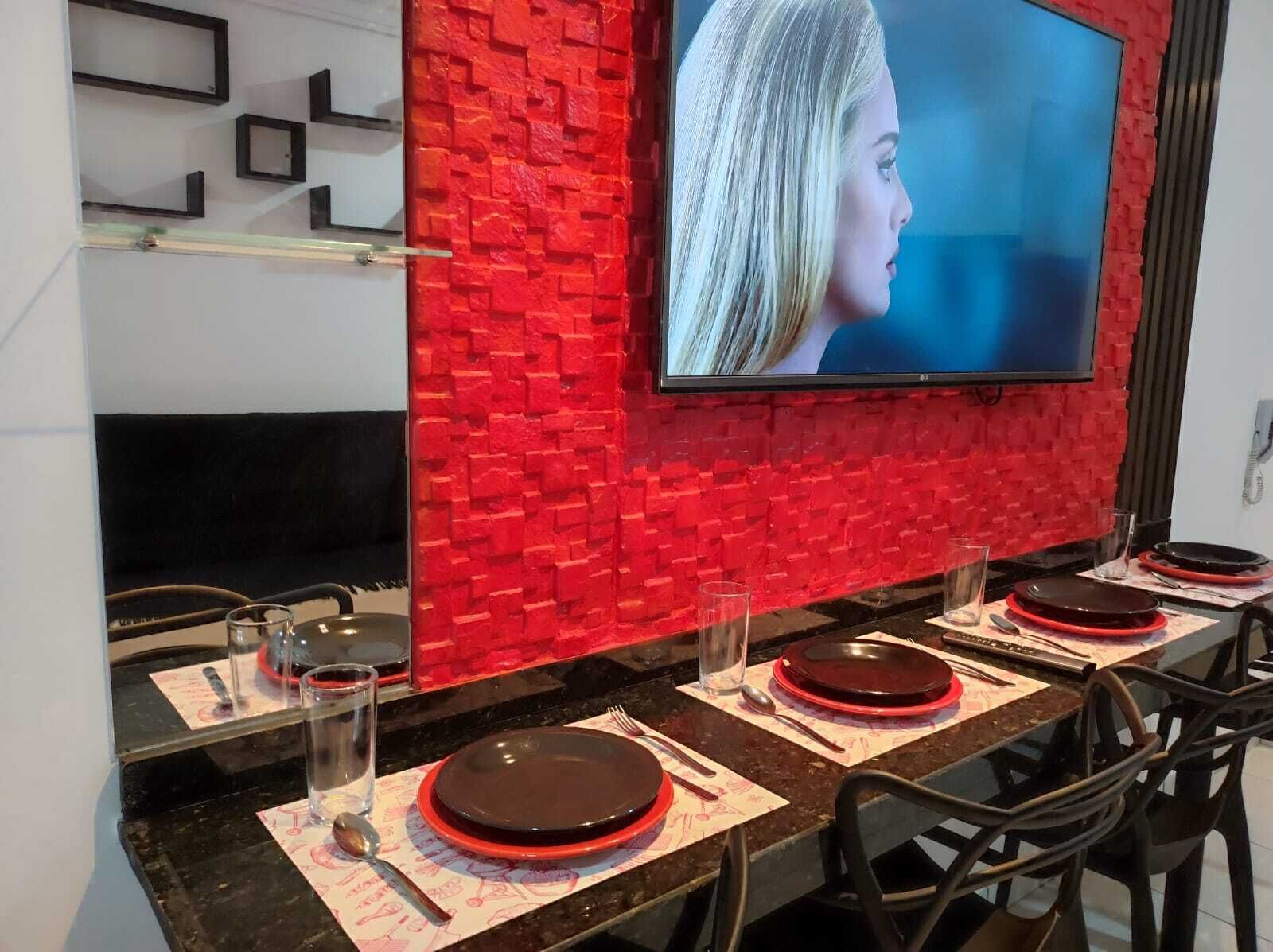 1 habitación, espacio para trabajar con laptop y wifi gratis 