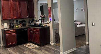 Spacious 5-bedroom house with fitness room, game room, & WiFi in Phenix City.