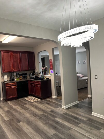 5BR Home w/ Game & Fitness Rooms 15 Mins to Ft Benning.