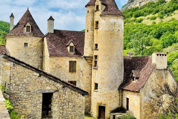 Aux alentours Autoire