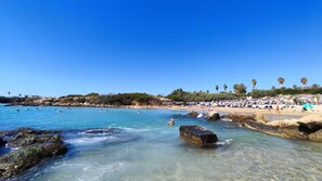 Beach nearby, sun loungers, beach towels