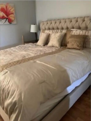 4 Schlafzimmer, Bügeleisen/Bügelbrett, WLAN
