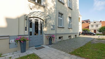 Fachada de la propiedad