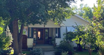 Cozy camper in Lovely Loveland