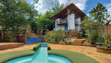 Piscina a l'aire lliure