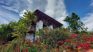 Ngoại thất