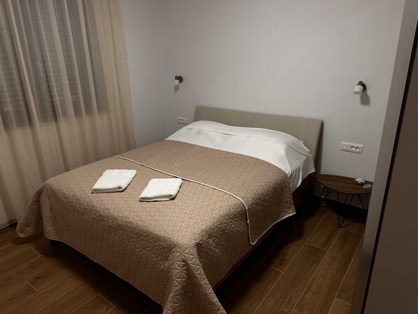 2 bedrooms, free WiFi, bed sheets