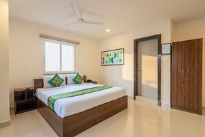 Deluxe Room | Individually furnished, desk, blackout drapes, iron/ironing board - Treebo De Alphabet Gachibowli (Hyderabad)