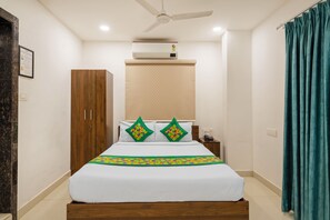 Standard Room | Individually furnished, desk, blackout curtains, iron/ironing board - Treebo De Alphabet Gachibowli (Hyderabad)