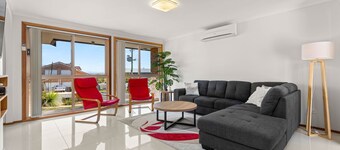 Colloden Beach House by Experience Jervis Bay
