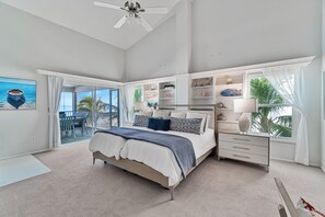 4 bedrooms, desk, iron/ironing board, travel crib