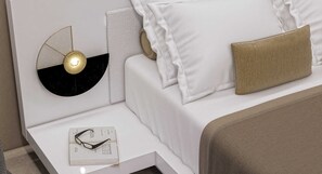 1 bedroom, in-room safe, iron/ironing board, free WiFi