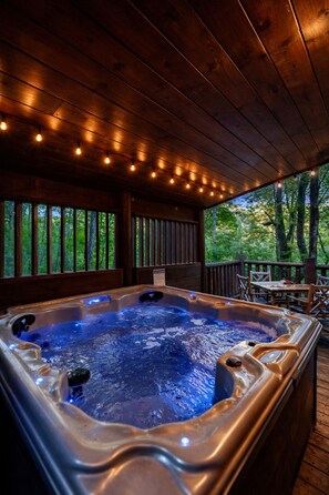 室内 SPA 浴缸