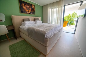 3 chambres, fer et planche à repasser, Wi-Fi gratuit, draps fournis