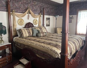 Habitació Grand, 1 llit de matrimoni gran, no fumadors | Caixa forta a l'habitació, escriptori i planxa i posts de planxar