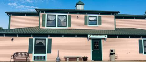 Façade de lâhĂ©bergement