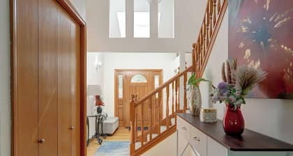 Entire cozy 5bd home in Des Moines WA near the Redondo beach and Saltwater park!