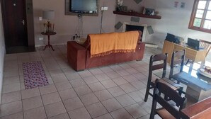 Living area - Pousada Pé da Montanha (Campos do Jordão)