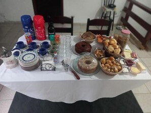 Reception - Pousada Pé da Montanha (Campos do Jordão)