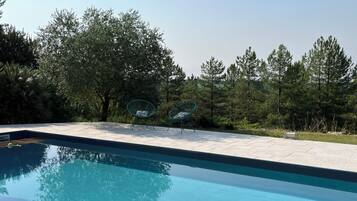 Piscine extérieure