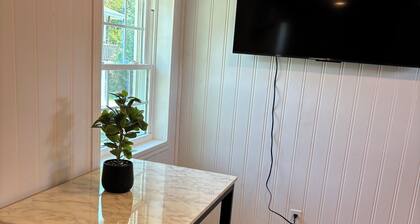 Cozy studio on US 23 between Pikeville and Prestonsburg