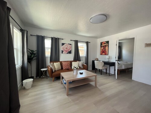 Cozy 2b2b Home in Central San Jose