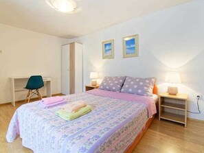 2 bedrooms, free WiFi - Apartment Sunce 1 close to the beach (Umag)